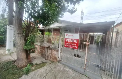Casa com 3 quartos à venda na Rua Francisco Mendes, 34, Socorro, São Paulo