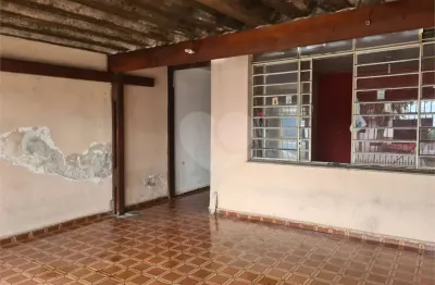 Casa com 3 quartos à venda na Rua Aníbal dos Anjos Carvalho, 156, Interlagos, São Paulo