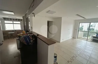 Apartamento com 3 quartos à venda na Sargento Geraldo Sant#39;ana, 240, Jardim Marajoara, São Paulo