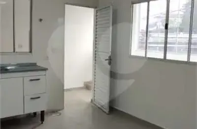 Apartamento com 1 quarto para alugar na Avenida Interlagos, 5397, Interlagos, São Paulo