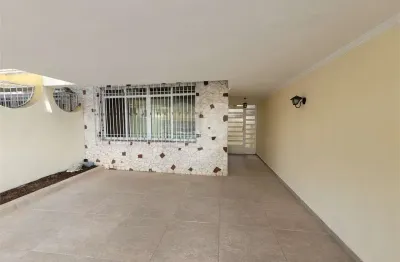 Casa com 3 quartos à venda na Avenida Rubens Montanaro de Borba, 244, Cidade Dutra, São Paulo