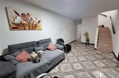 Casa comercial para alugar na Rua Djalma Pessolato, 51, Interlagos, São Paulo