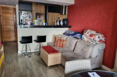 Apartamento com 3 quartos para alugar na Rua Geraldo de Mendonça Mello, 280, Vila Isa, São Paulo