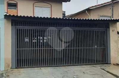 Sobrado com 3 quartos à venda ou para locação em Vila Santo Antônio - SP