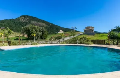 Terrenos a partir de 450 m² em condomínio fechado em maricá.