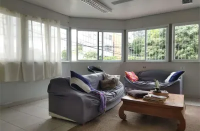 Vende sobrado com 180m² 3 dormitórios na vila santa catarina são paulo sp
