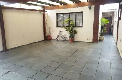 Casa com 3 quartos à venda na Rua Monsenhor Basílio Pereira, 74, Jabaquara, São Paulo