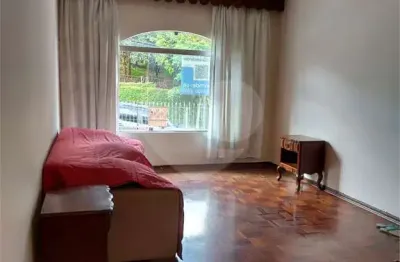 Casa com 3 quartos à venda na Rua das Aroeiras, 40, Jabaquara, São Paulo