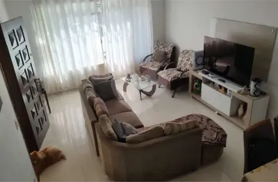 Casa com 3 quartos à venda na Rua Francisco Duarte Graça, 146, Jabaquara, São Paulo