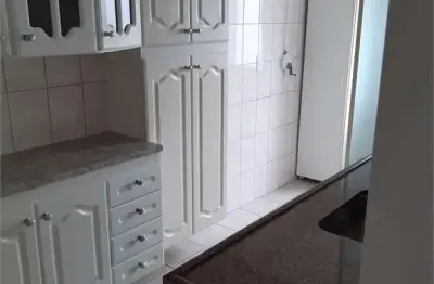 Apartamento de 2 dormitórios a venda na vila guarani
