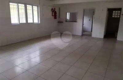 Casa comercial à venda na Rua Edgard Pereira, 135, Vila Guarani, São Paulo