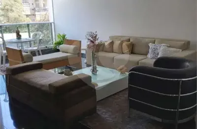 Apartamento com 3 quartos à venda na Avenida Giovanni Gronchi, 4499, Jardim Sul, São Paulo