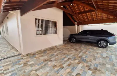Casa com 4 quartos à venda na Rua Almirante Barroso, 471, Centro, Peruíbe