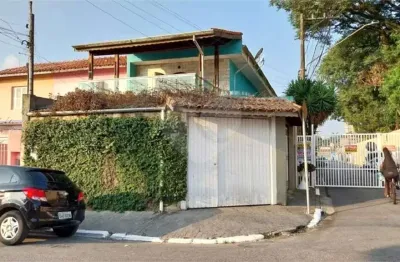 Casa com 2 quartos à venda na Rua Baldomero Carqueja, 330, Campo Limpo, São Paulo