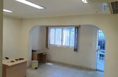 Sobrado locação/venda comercial 9 salas 8 banheiros alto da boa vista - sp