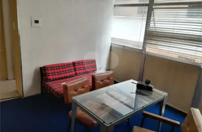 Sala comercial à venda na Rua Itacolomi, 327, Higienópolis, São Paulo