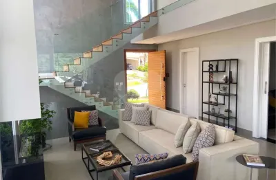 Terreno à venda na Avenida Gêmini, 1670, Alphaville, Santana de Parnaíba