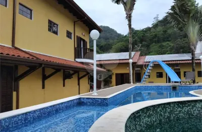 Casa com 8 quartos à venda na Rua Maria Marcolino, 84, Pereque-Mirim, Ubatuba