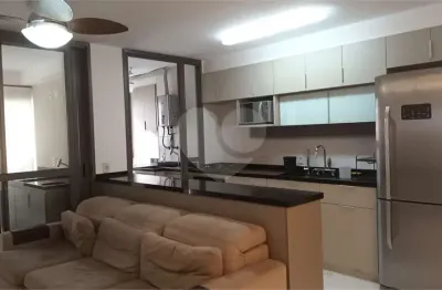 Apartamento com 2 quartos para alugar na Rua Potenji, 71, Saúde, São Paulo