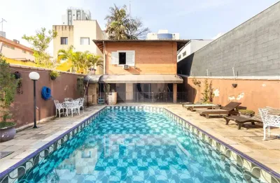 Casa com 4 quartos à venda na Rua Arnoldo Baldoino Welter, 110, Jabaquara, São Paulo