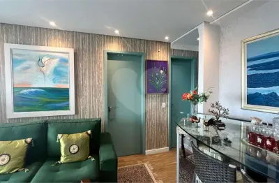 Apartamento reformado de 51m² na aclimação – pronto para morar!