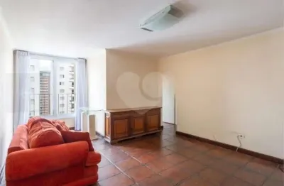 Apartamento em moema de 75m² com vaga de garagem e próximo ao metrô.