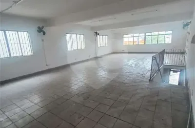 Casa comercial à venda na Avenida Rodrigues Montemor, 944, Cidade Ademar, São Paulo