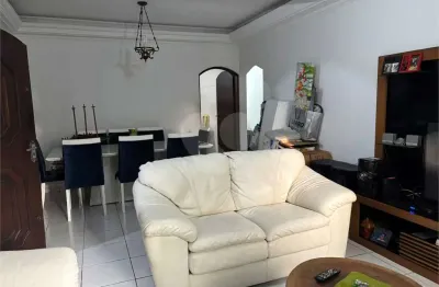 Casa com 4 quartos à venda na Rua Campos Floridos, 60, Vila Cocaia, Guarulhos