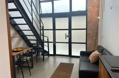 Apartamento com 1 quarto para alugar na Rua das Camélias, 213, São Miguel Paulista, São Paulo