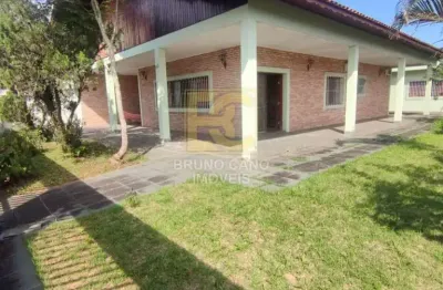 Casa térrea á 700m do mar a venda - stella maris - peruíbe/sp