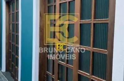Sobrado com 3 dormitórios à venda, 83 m² por r$ 385.000,00 - centro - peruíbe/sp