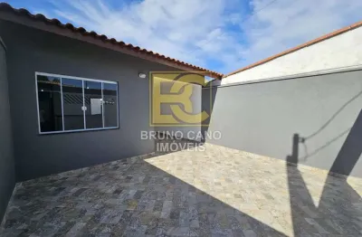 Casa térrea nova com quintal amplo – a 900m da praia em peruíbe