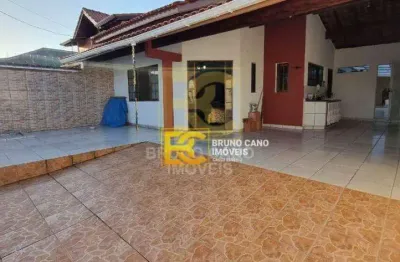 Casa com 3 quartos à venda na Rua Portugal, 111, Estancia São Jose, Peruíbe