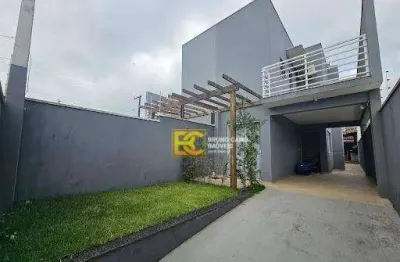 Casa com 3 quartos para alugar na Rua Papa Pio Xii, 349, Centro, Peruíbe