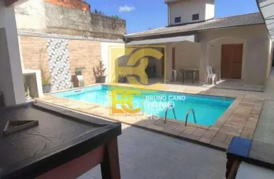Casa com 4 quartos para alugar na Rua Nicolau Preste, 1126, Centro, Peruíbe