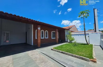 Casa com 3 quartos à venda na Avenida Padre Anchieta, 505, Balneário Três Marias, Peruíbe