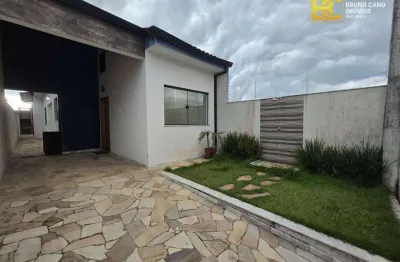 Casa com 2 quartos para alugar na Rua Santo Anastacio, 114, Balneario Flórida, Peruíbe