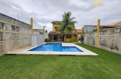 Triplex sofisticado com 3 suítes e área gourmet a 150m da praia em peruíbe
