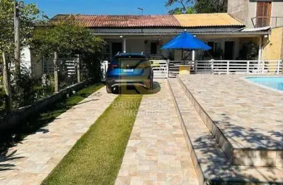 Casa térrea com piscina - parque serra mar - peruíbe/sp
