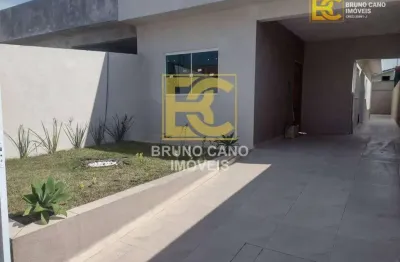 Casa a venda em bairro residencial perto da praia - peruíbe/sp