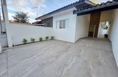 Casa com 3 quartos à venda na Avenida Padre Leonardo Nunes, 918, Balneário Stella Maris, Peruíbe