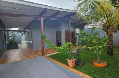 Oportunidade casa em dois lotes em peruíbe - jardim imperador - peruíbe/sp