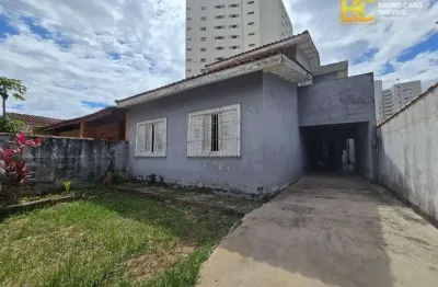 Sobrado no centro a 200m do mar com edicula  - centro - peruíbe/sp