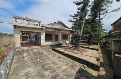 Chácara / sítio com 2 quartos à venda na Avenida Luciano de Bona, 8012, Bairro dos Prados, Peruíbe