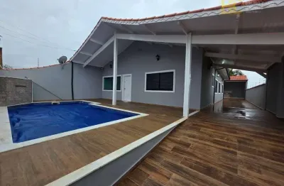 Casa moderna em bairro residencial a 550m do mar à venda - ribamar - peruíbe/sp