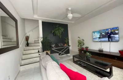 Casa em condomínio fechado com 2 quartos à venda no Canto do Forte, Praia Grande 