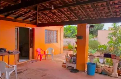 Casa com 3 quartos à venda na Hóracio Sabino Coimbra, Centro, Cravinhos