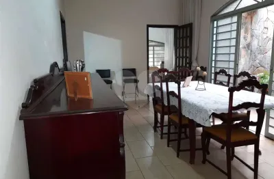 Casa com 5 quartos à venda na Rua Professor José Coelho Gomes Ribeiro, 385, Jardim Anhangüera, Ribeirão Preto