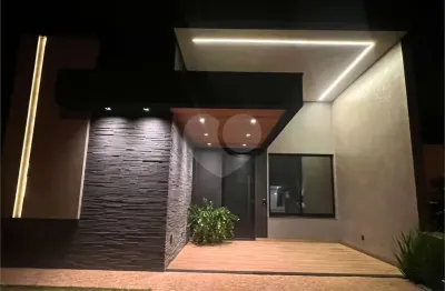 Casa em condomínio fechado com 3 quartos à venda na Fábio Luchiari Barbosa, 23, Jardim Valência, Ribeirão Preto