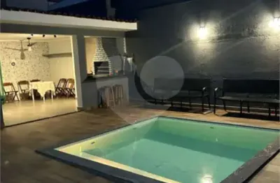 Casa com 5 quartos para alugar na Rua Maria da Glória Machado Sant'Anna, 919, Ribeirânia, Ribeirão Preto